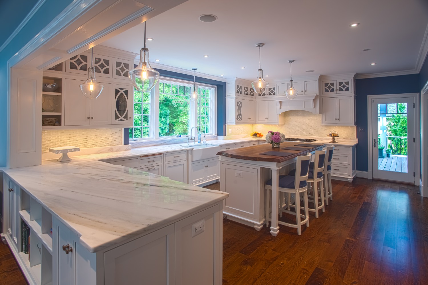 Classic-White-Kitchen