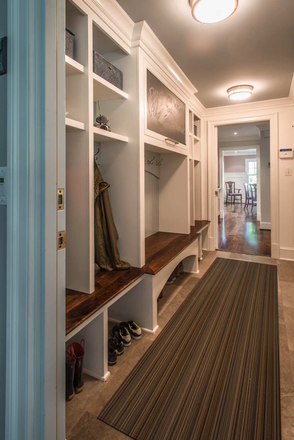 Mudroom-with-Oak-bench