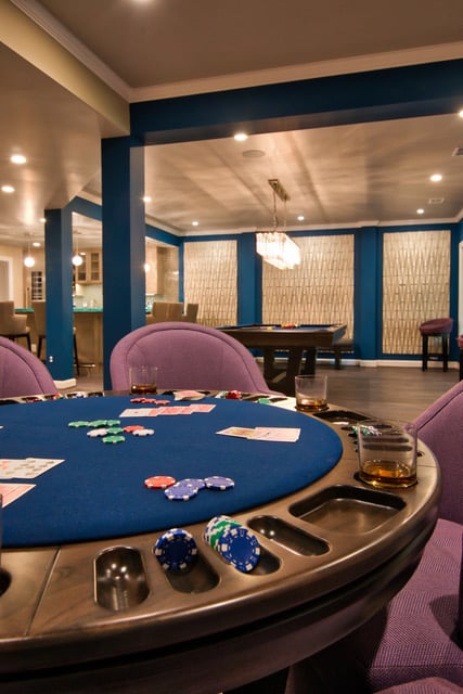 Vegas-style-game-room