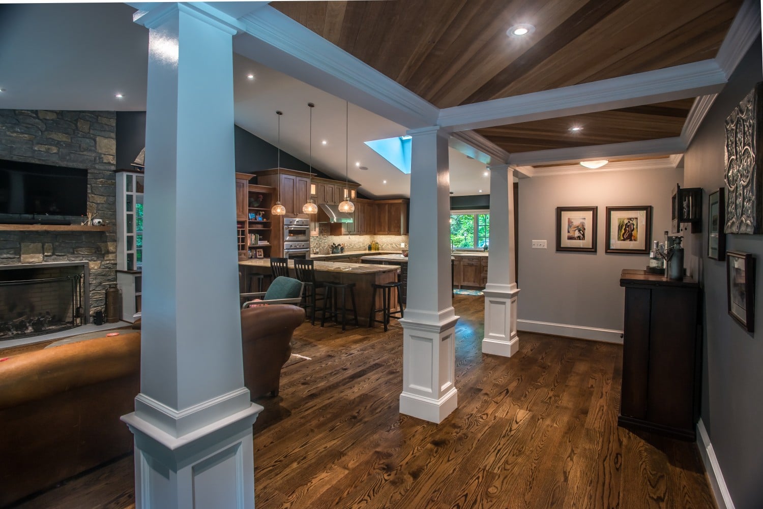 wood-floors-and-ceiling